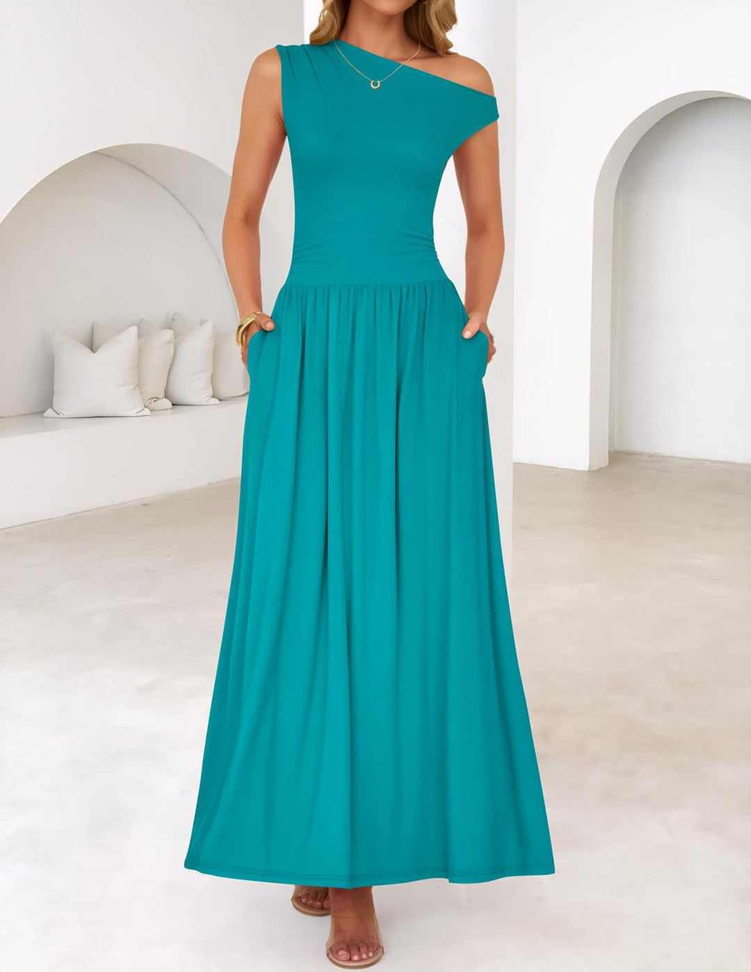 Damen Asymmetrisches Maxikleid mit One-Shoulder, Taillenbetonung und Seitentaschen Drune