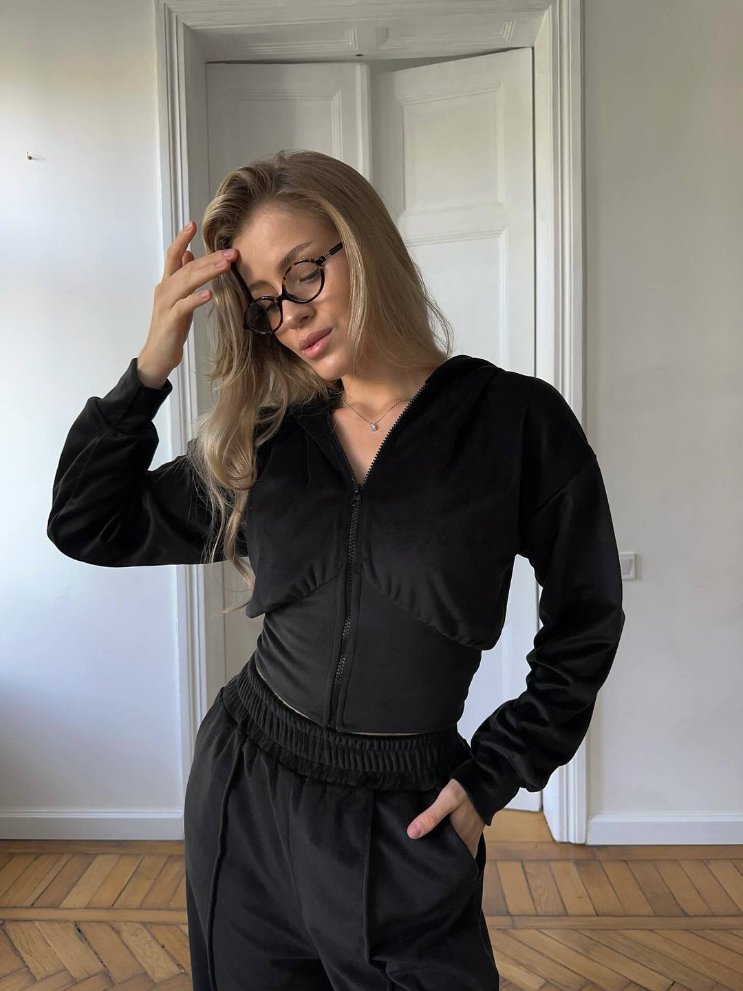 Damen Sportliches Cropped Hoodie und lockere Jogginghose Set Drune