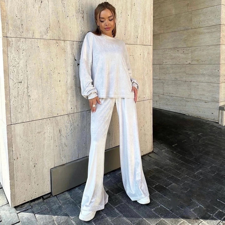Damen luxuriöses Samt-Relax-Set mit Oversize-Crewneck und hochgeschnittener Gummibund-Jogger Drune