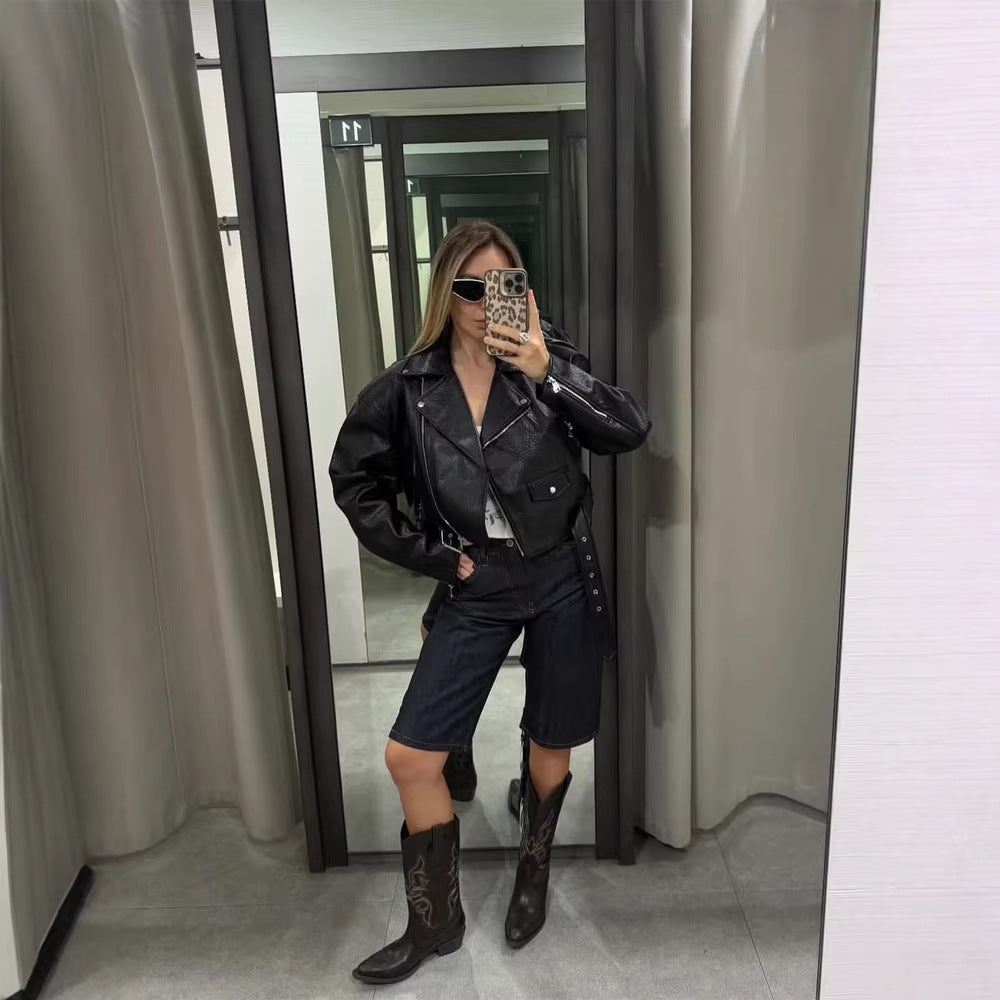 Damen Kurze strukturierte Bikerjacke aus Lederimitat Drune