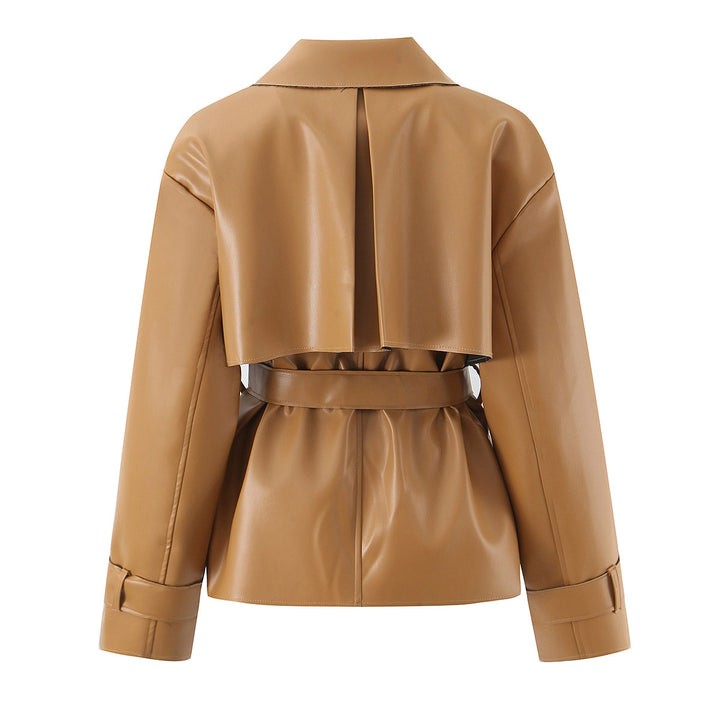 Damen Kurze taillierte Kunstlederjacke im Trenchstil mit Bindegürtel und Cape-Detail Drune