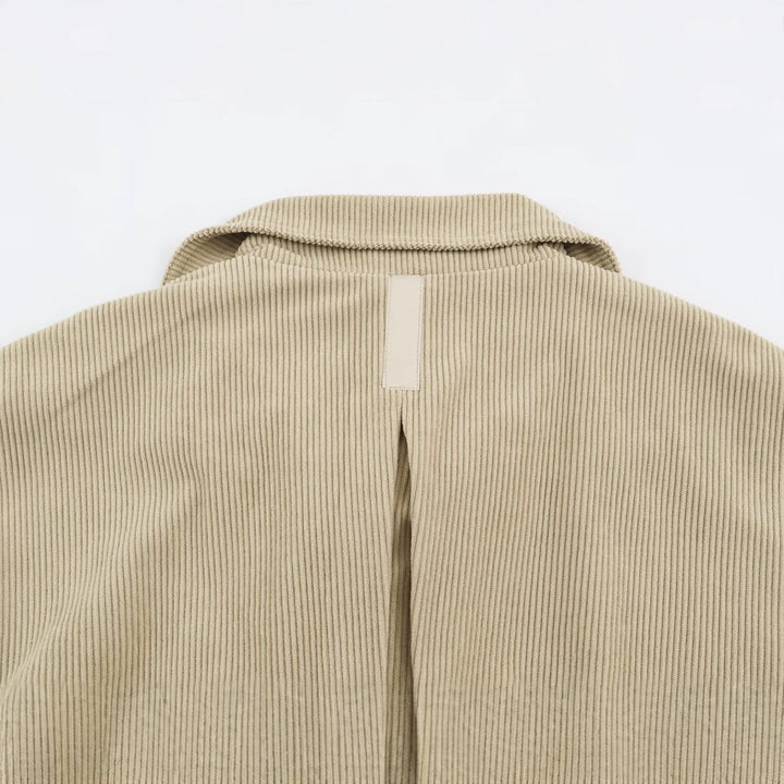 Damen Feincord-Jacke mit Taillengürtel und asymmetrischer Druckknopfleiste Drune