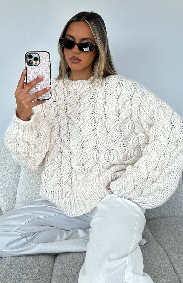 Damen Grobstrickpullover mit modernem Zopfmuster und lässigem Schnitt Drune