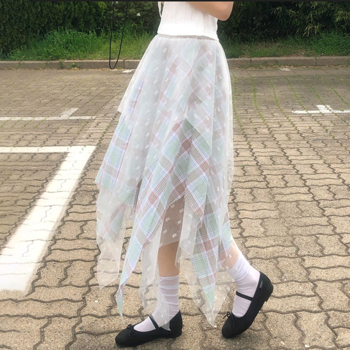 Damen asymmetrischer Lagenrock mit kariertem Unterrock und transparentem Tüll-Overlay Drune