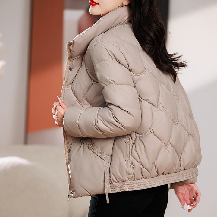 Damen Kurze Steppjacke mit Kapuze und praktischen Taschen Drune