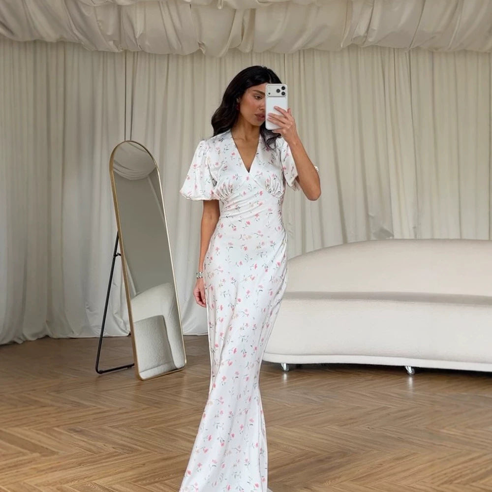 Damen Maxikleid mit floraler Satinoptik, taillierter Silhouette und kurzen Puffärmeln Drune