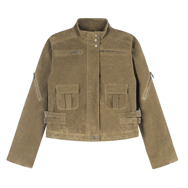 Damen Kurz geschnittene Wildlederjacke mit Stehkragen, Utility-Taschen und Seiten-Schnallen Drune