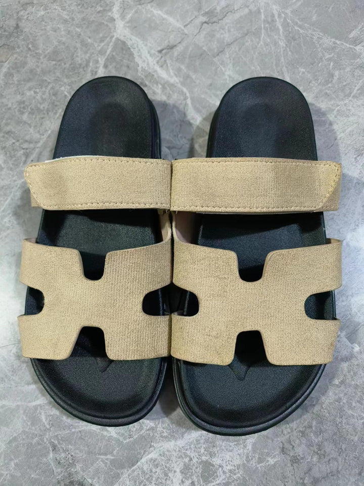 Damen Modische Sandalen mit verstellbarem Riemendesign und ergonomischem Fußbett Drune