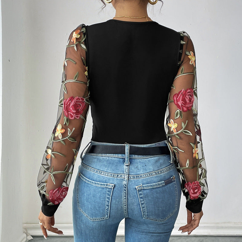 Damen Bestickter Mesh-Body mit V-Ausschnitt und transparenten Blumenärmeln Drune