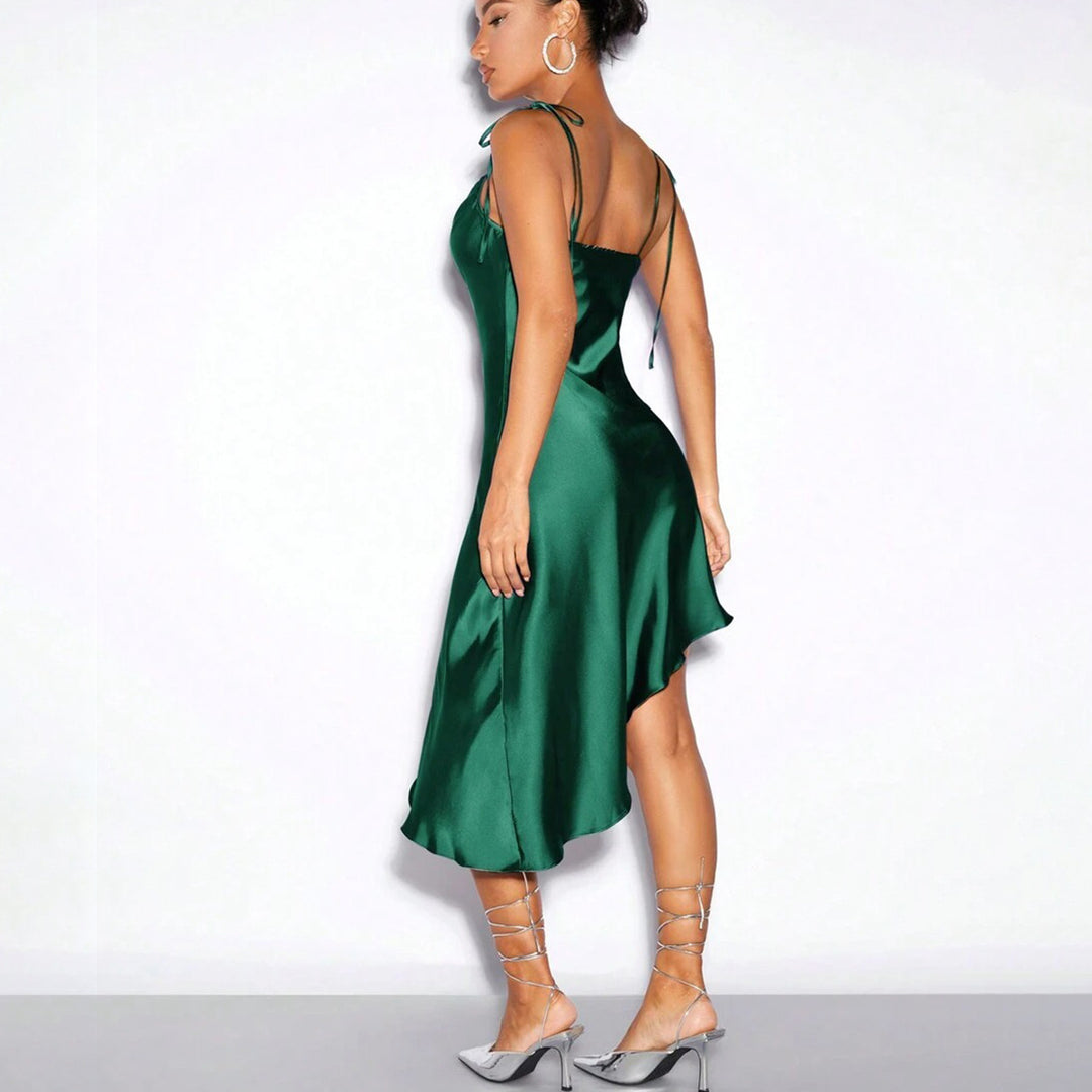Damen Elegantes asymmetrisches Satin-Kleid mit schmalen Trägern Drune