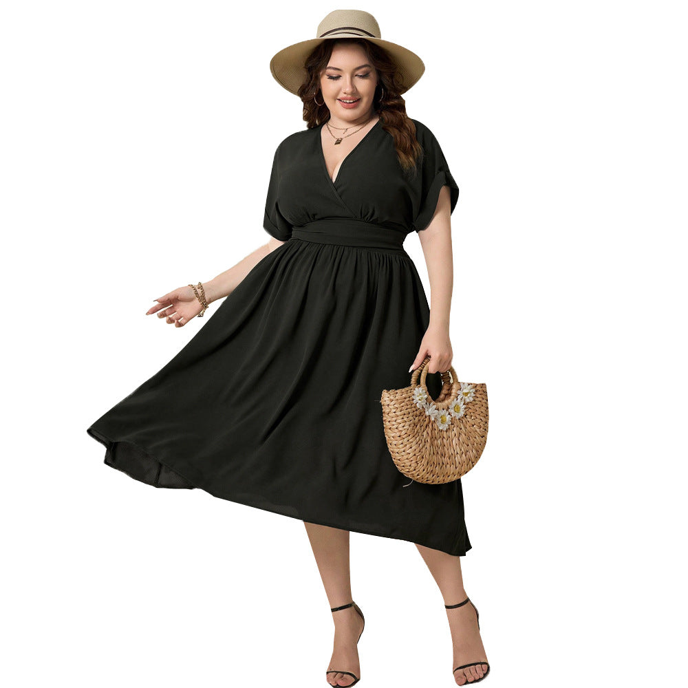 Damen Maxikleid mit elegantem Wickeldesign und fließendem Saum Drune