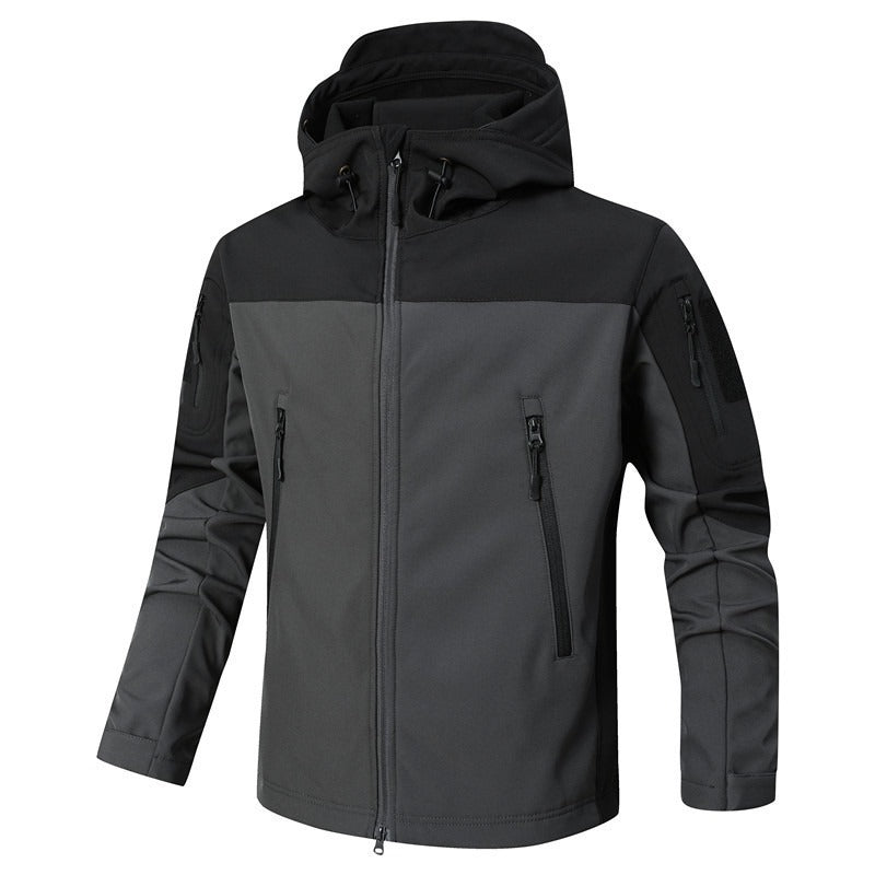 Herren Softshell-Outdoorjacke mit taktischer Ärmeltasche, verstellbarer Kapuze und wasserabweisender Membran Drune