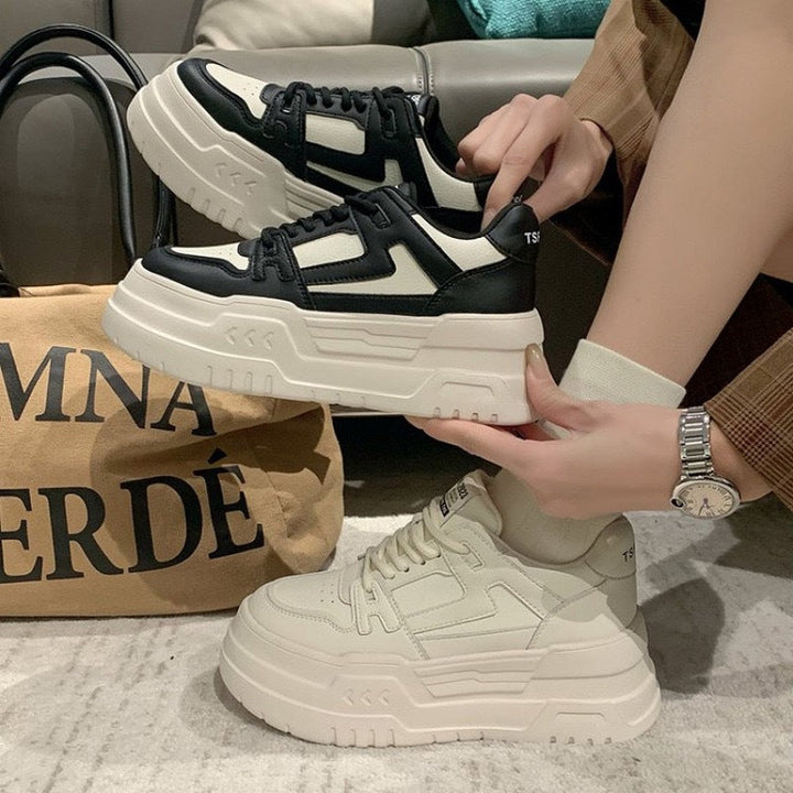 Damen Chunky Sneakers mit sportlichem Design und klobiger Sohle Drune