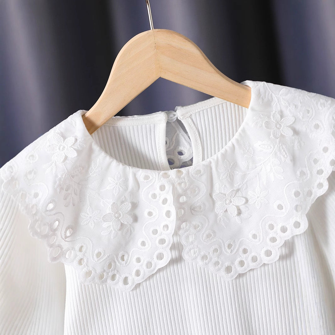 Mädchen Bluse mit voluminösen Tüllärmeln und aufwändigen Blumenstickereien Drune