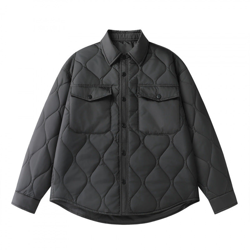 Unisex Gepolsterte gesteppte Hemdjacke mit Pattentaschen und abgerundetem Saum Drune
