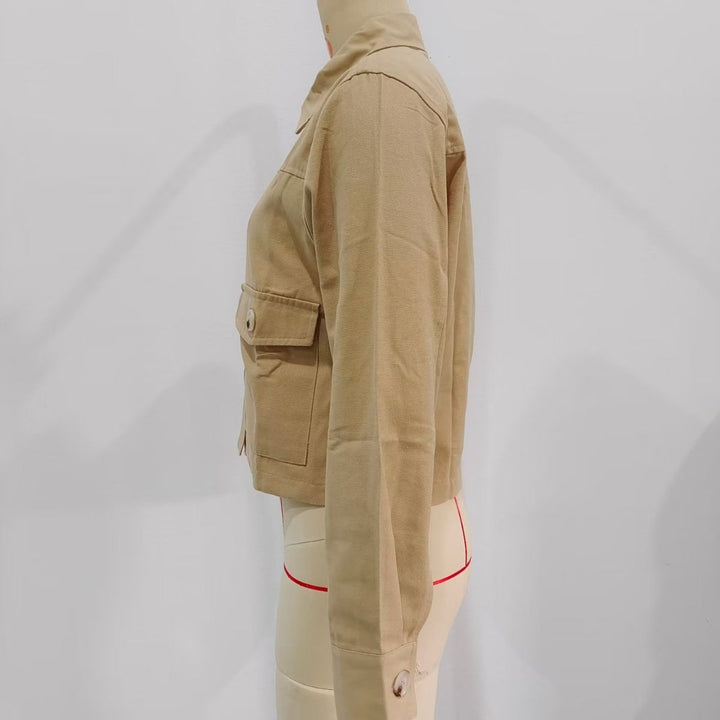 Damen nan kurze Utility-Jacke mit Hemdkragen und aufgesetzten Pattentaschen Drune