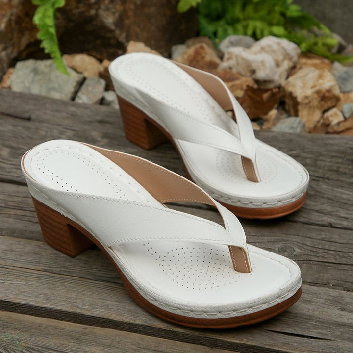 Damen Wedge-Pantoletten mit elegantem Riemendesign und komfortabler Fußbettung Drune