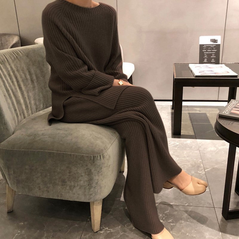 Damen modisches Strickensemble mit lässigem Pullover und weitem Hosenabschluss Drune