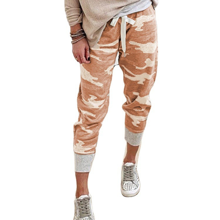 Damen Kordelzug-Jogpant im Camouflage-Look mit schmalem Fußbündchen Drune