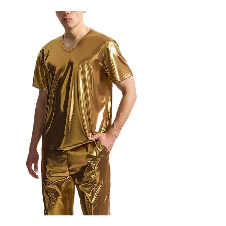 Herren Sportliches Set aus glänzendem Material mit V-Ausschnitt Drune