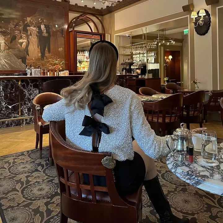 Damen nan glitzernde Cropped-Bolerojacke mit Paillettenbesatz und dekorativen Satinschleifen Drune