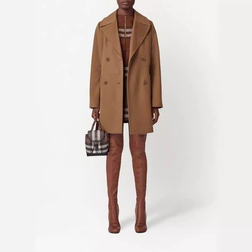 Damen Kurzmantel im minimalistischen Doppelreiher aus Wollmix mit weitem Revers Drune