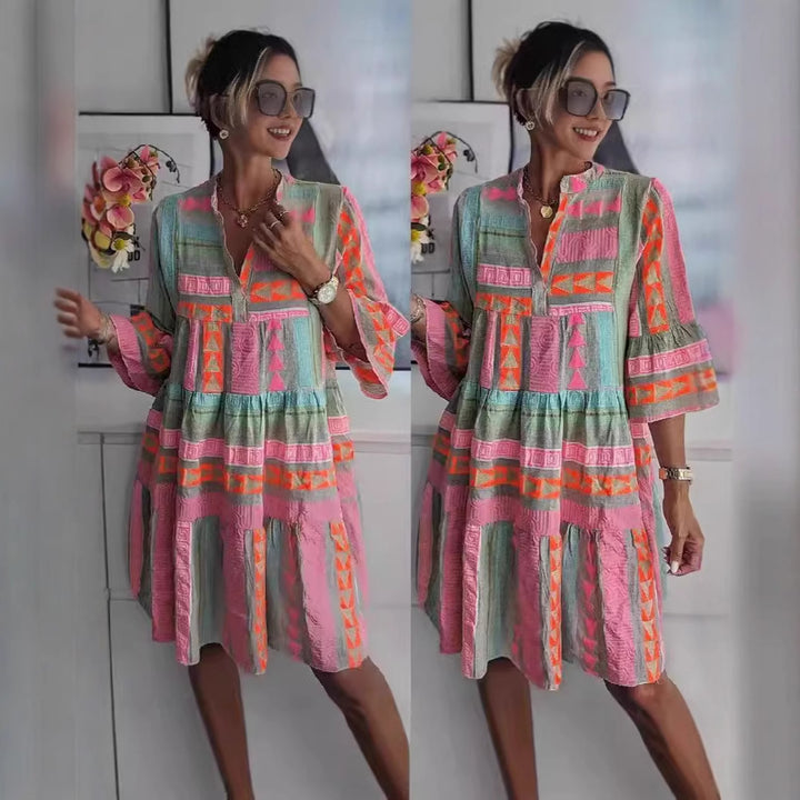 Damen luftiges Sommerkleid mit bunten geometrischen Mustern Drune