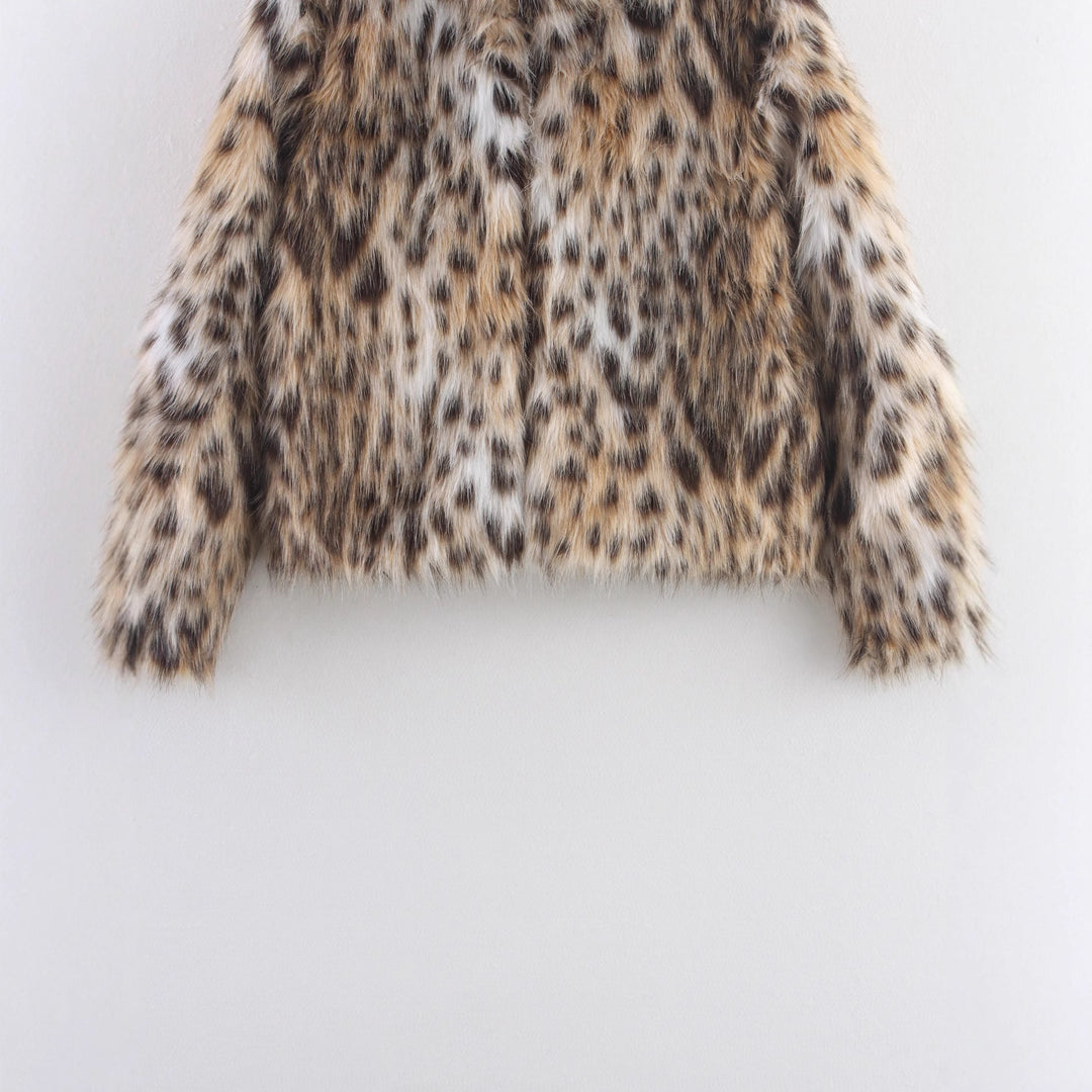 Damen Kurzjacke aus Kunstfell im Leopardenmuster mit Boxy‑Schnitt und Stehkragen Drune