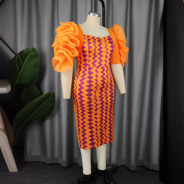 Damen figurbetontes Kleid mit auffälligen Rüschenärmeln und geometrischem Muster Drune