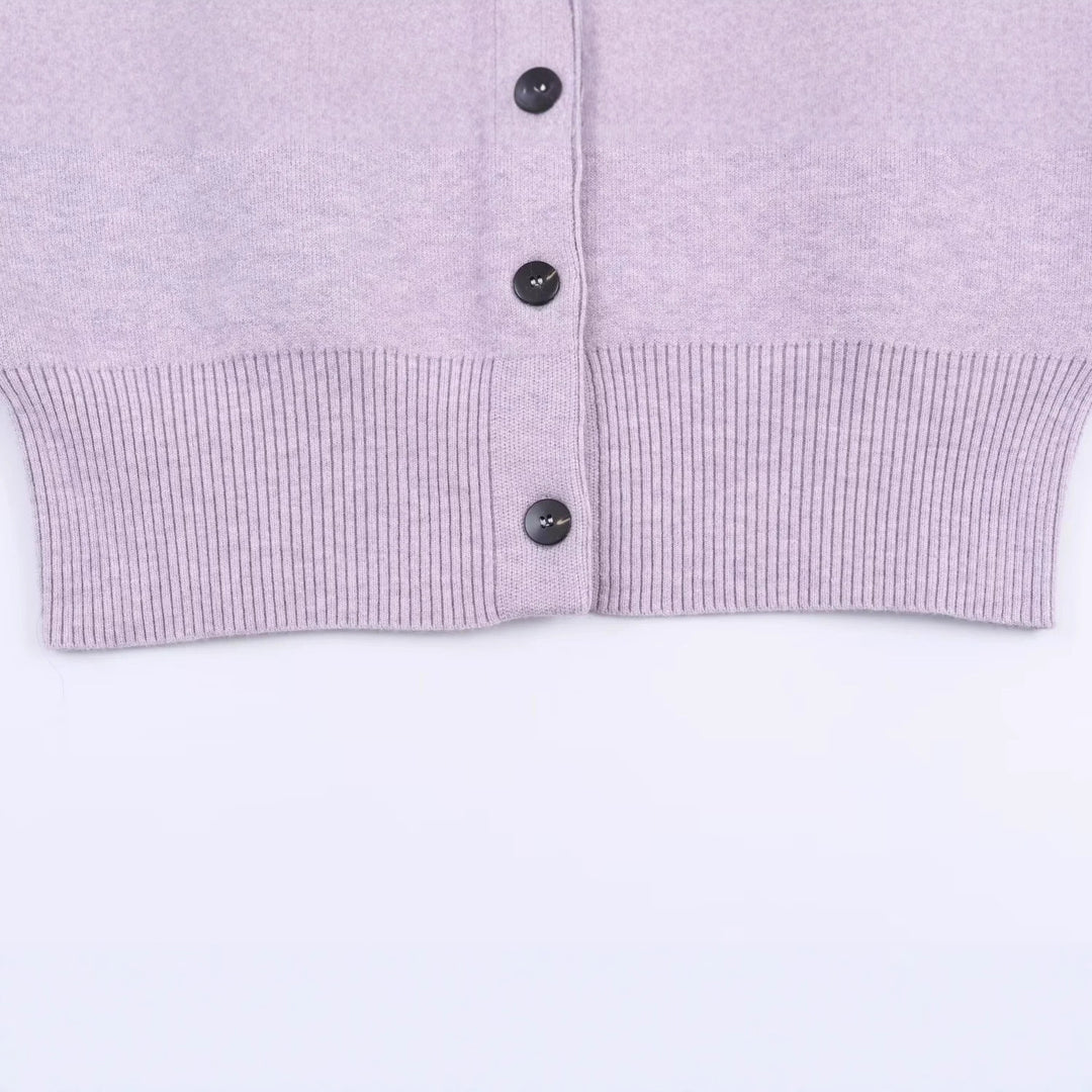 Damen nan kurze Knopfstrickjacke mit Raglanärmeln, breitem Rippbund und verlängerten Ärmelbündchen Drune