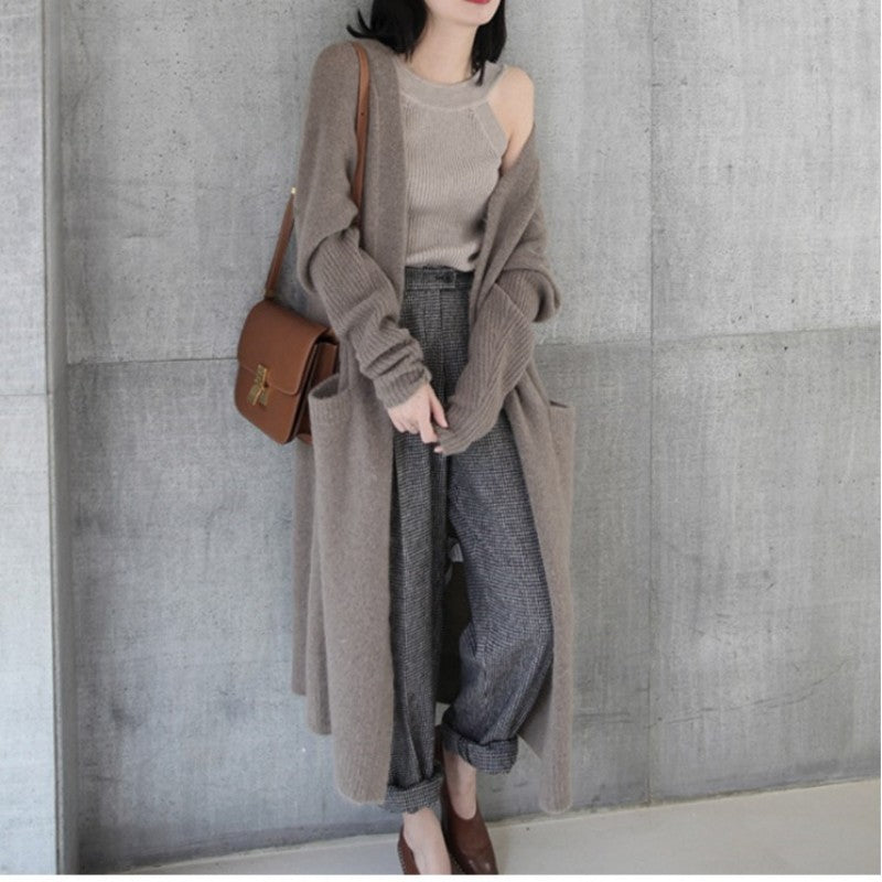 Damen leichter und eleganter Strickmantel mit tiefem V-Ausschnitt und praktischen Taschen Drune