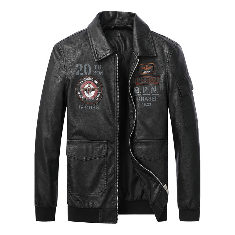 Herren Pilotenblouson im Vintage-Lederlook mit Patch‑Applikationen, Pattentaschen und Ärmel‑Utilityfach Drune