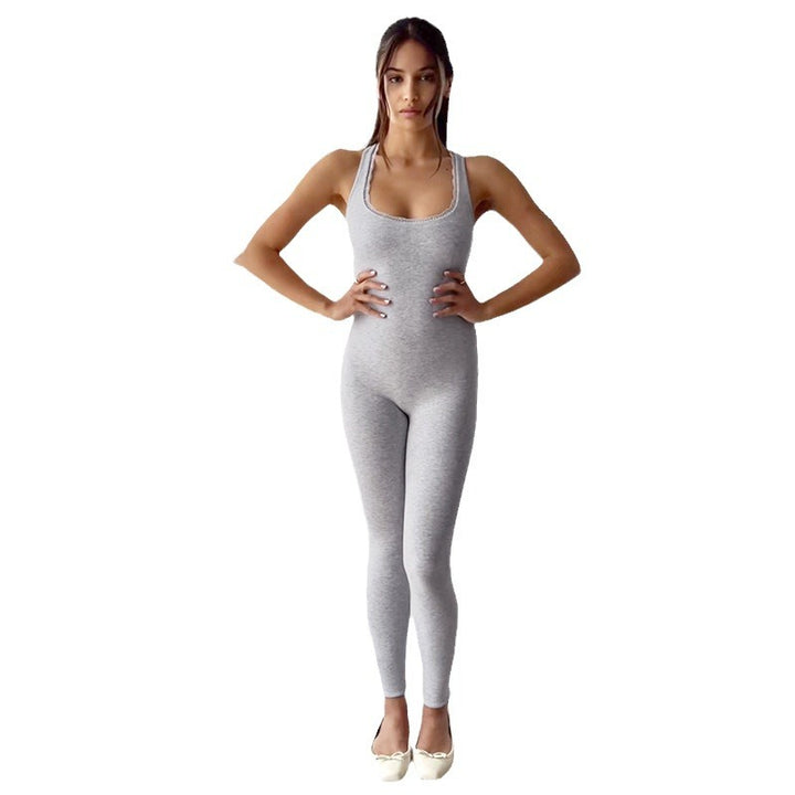 Damen figurbetontes Jumpsuit mit schmalen Trägern und glattem Finish Drune