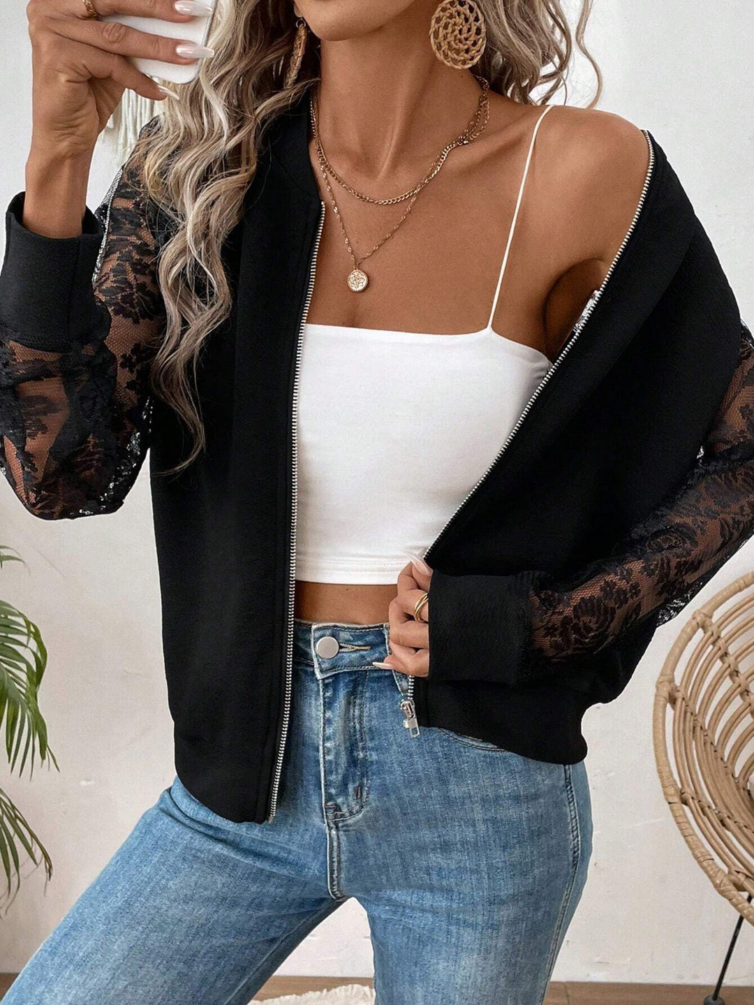 Damen Leichte Sweatjacke mit Spitzenärmel Drune