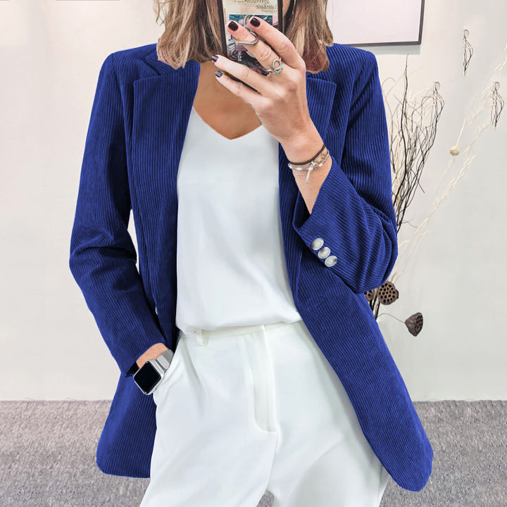 Damen Cordblazer im Oversized-Schnitt mit Revers und Schmuckknöpfen Drune