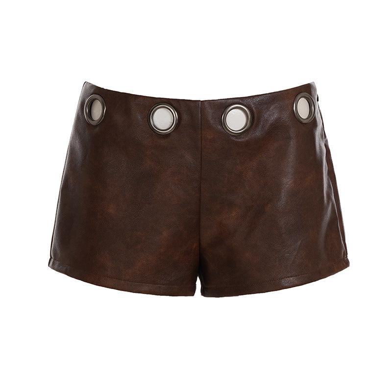 Damen Kunstleder-Shorts mit dekorativen Knopfdetails Drune