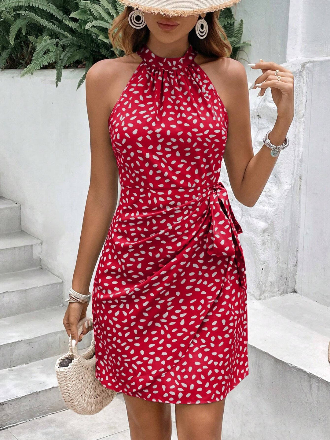 Damen Neckholder-Wickelkleid aus leichtem Satin mit Bindegürtel Drune