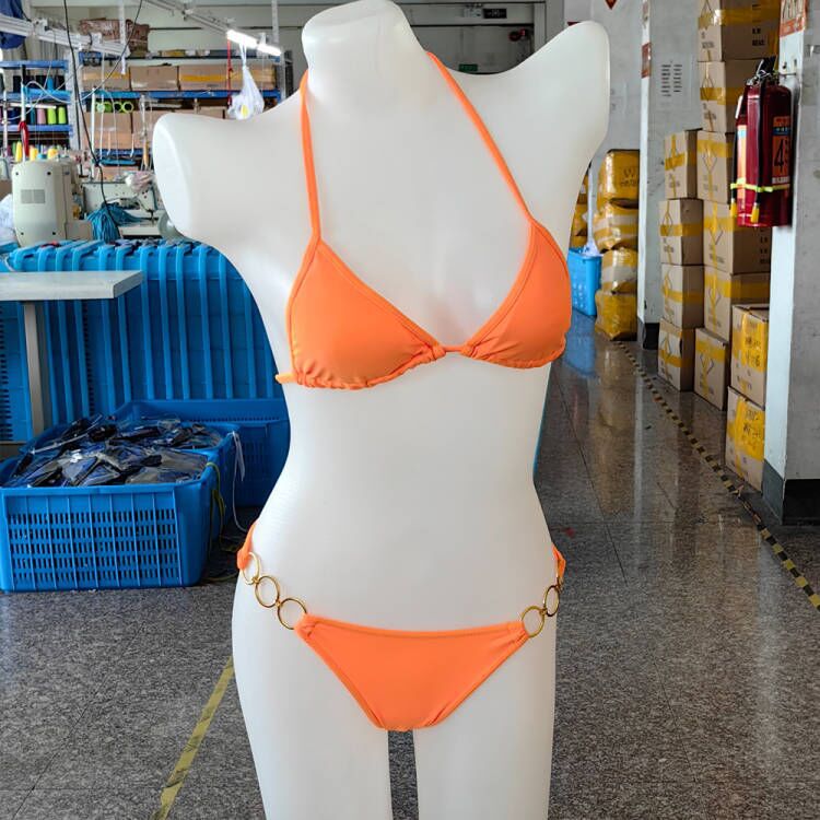 Damen Triangel-Bikini mit goldenen Akzenten Drune