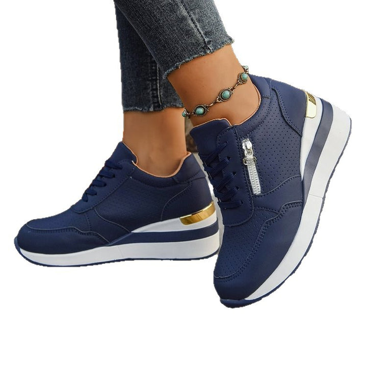 Damen Keil-Sneaker mit seitlichem Reißverschluss, perforiertem Obermaterial und ergonomischem Plateau-Fußbett Drune