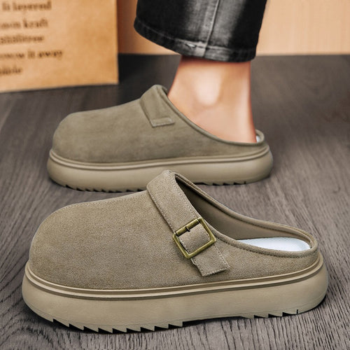 Unisex Gefütterte Wildleder-Mule mit verstellbarer Messing-Schließe und profilierter Plateau-Laufsohle Drune