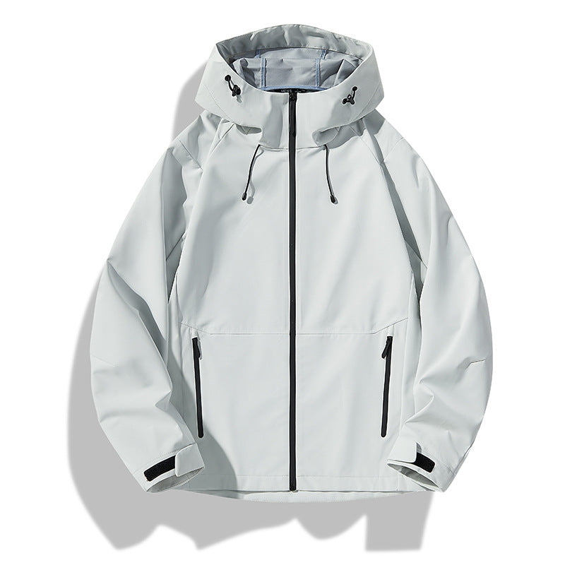 Herren Minimalistische Softshell-Regenjacke mit TPU‑Membran, verschweißten Nähten und verstellbarer Kapuze Drune