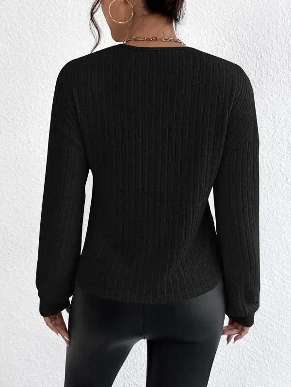 Drune | V-Ausschnitt-Crossover-Pullover Für Mühelosen Stil Für Frauen