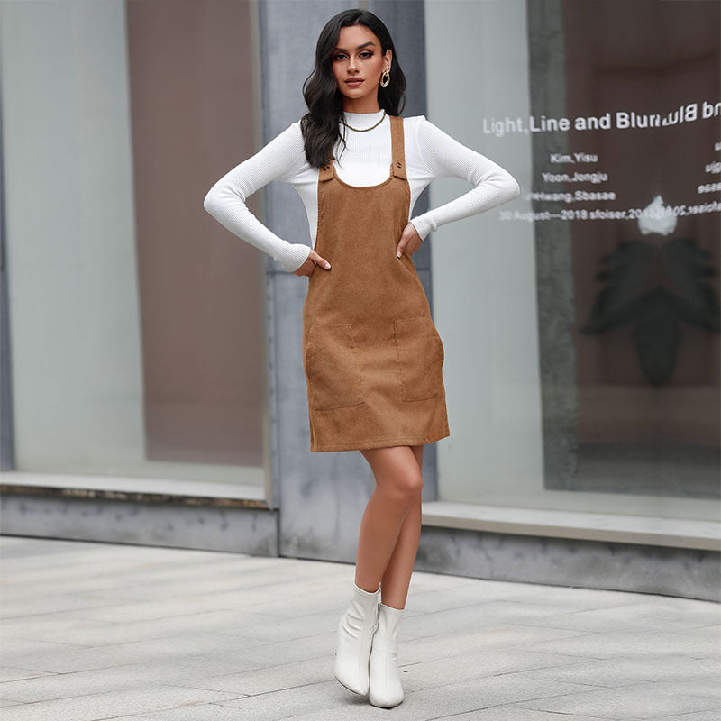 Damen Latzkleid mit praktischen Taschen und verstellbaren Trägern Drune