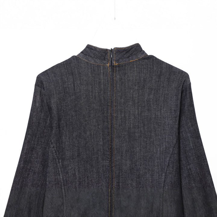 Damen nan tailliertes Denim-Midikleid mit Stehkragen, sichtbarer Mittelnaht und figurformenden Teilungsnähten Drune