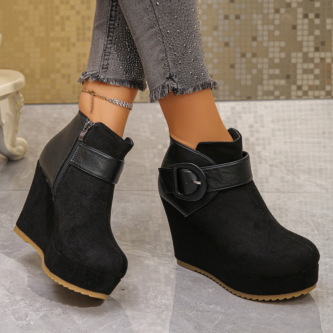 Damen Modische Wedge Stiefeletten mit Reißverschluss und Schnallen-Detail Drune