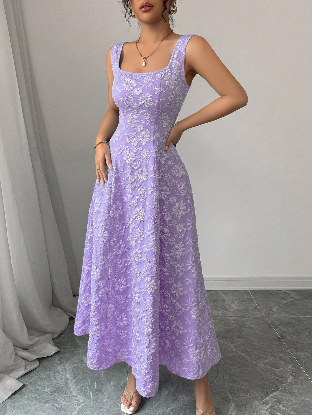 Damen Elegantes Maxikleid mit floralem Design und Quadrat-Ausschnitt Drune