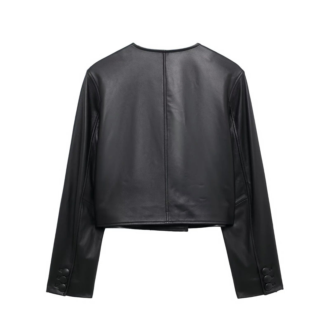 Damen nan cropped Kunstlederjacke mit Rundhalsausschnitt, doppelreihiger Knopfleiste und aufgesetzten Pattentaschen Drune