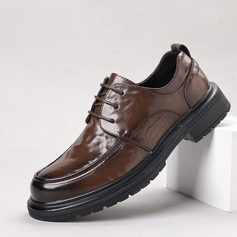 Herren Elegante Lack-Derby mit robuster Plateau-Gummisohle und gepolstertem Komfortschaft Drune