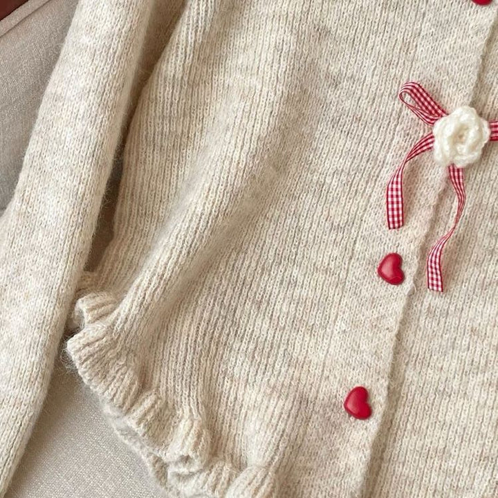Damen Strickjacke mit dekorativen Blumenmotiven Drune