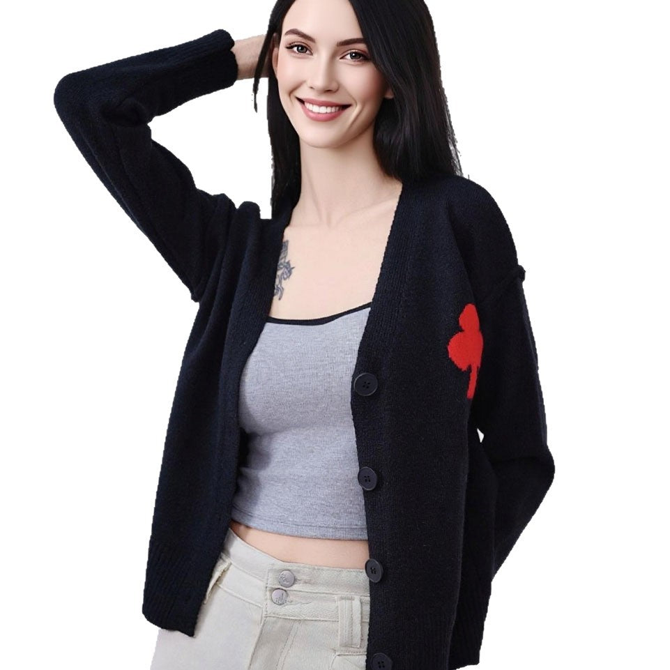Damen Strickjacke mit Herzstickerei und weichem Material Drune